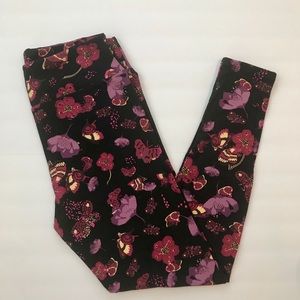 LuLaRoe Tall & Curvy Leggings